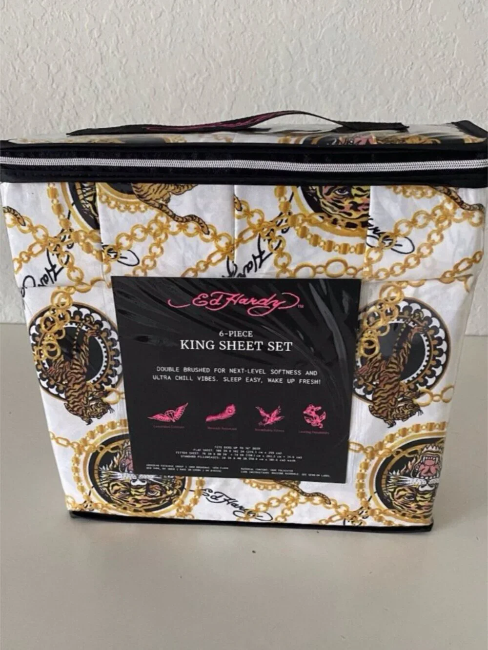 6 Piece Ed Hardy KING Size Sheet Set Americana Asian Tattoo Tiger Print White